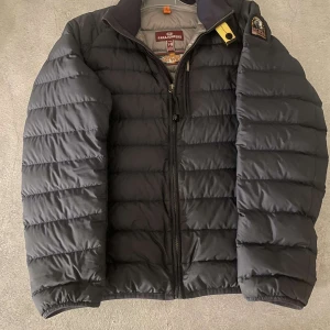 Parajumper Jacka  - Parajumper Jacka/ 1500 kr  