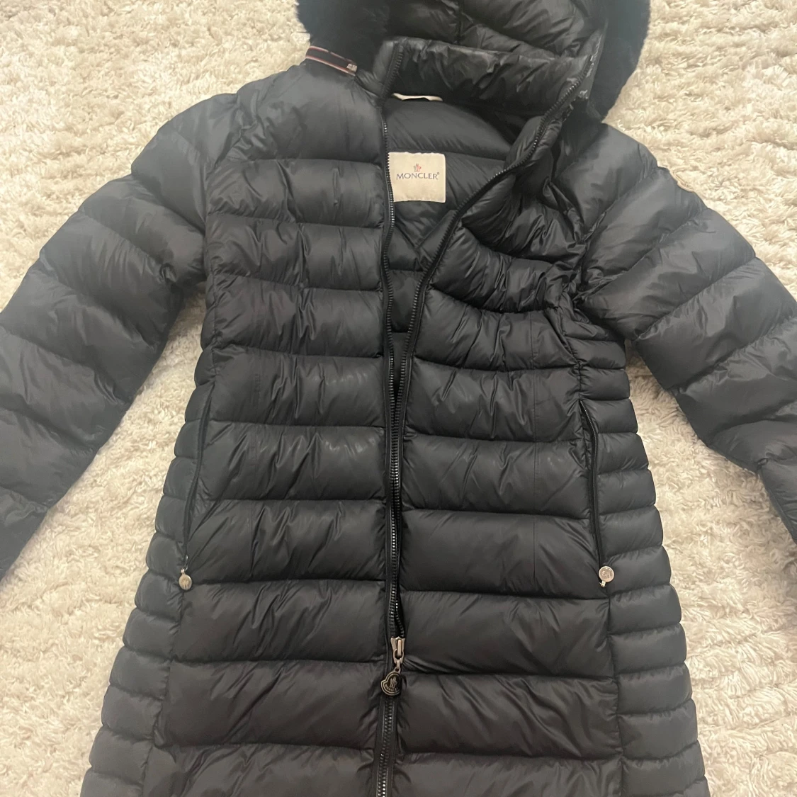 Svart dunjacka från Moncler - 90