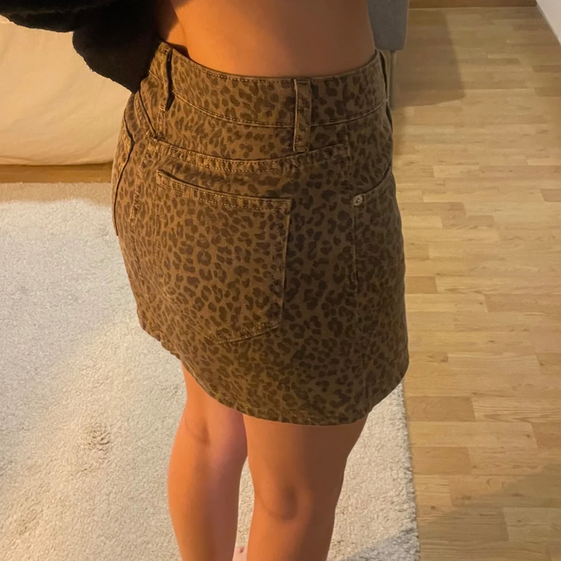 Leopardmönstrad kortkjol - 91