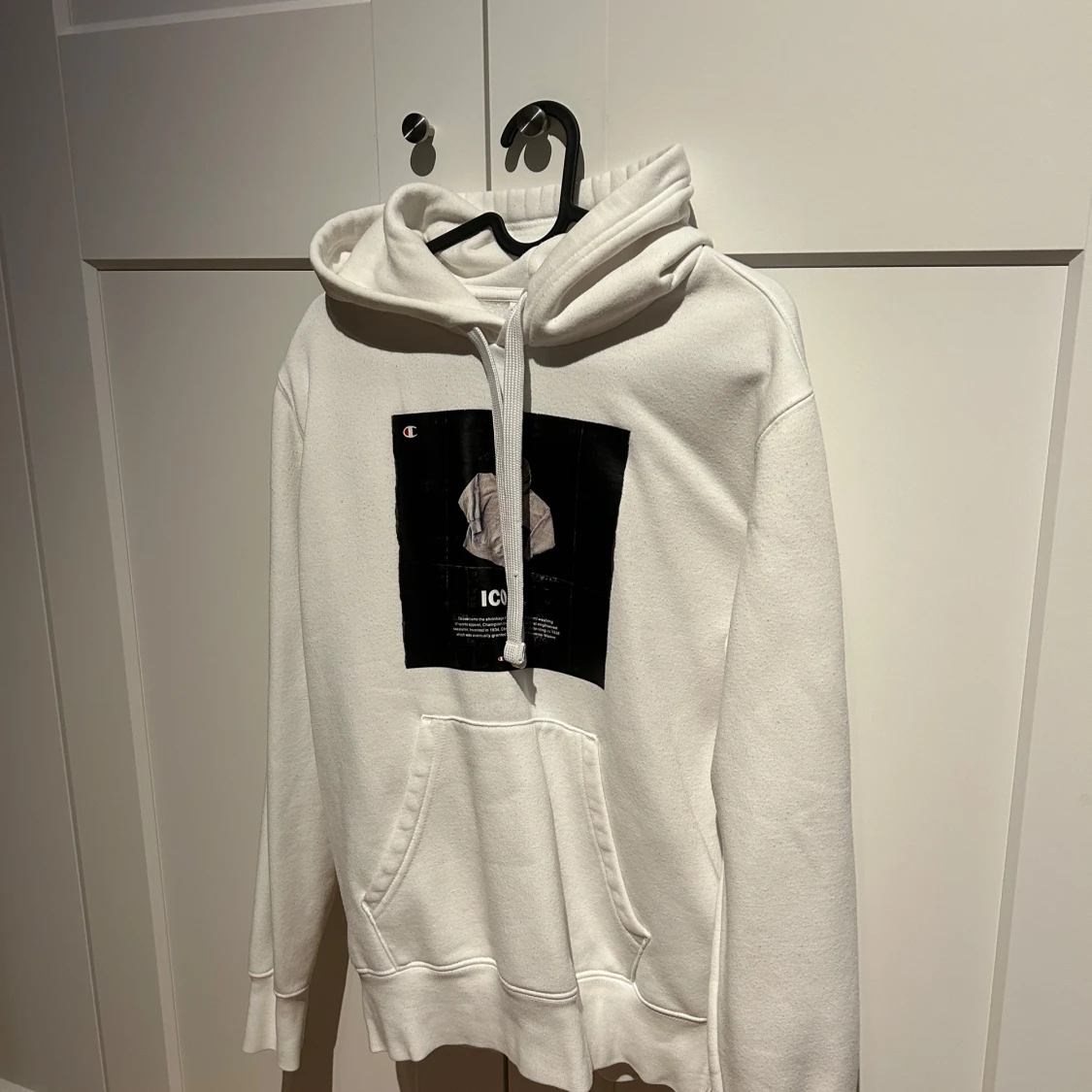 Vit hoodie från Champion