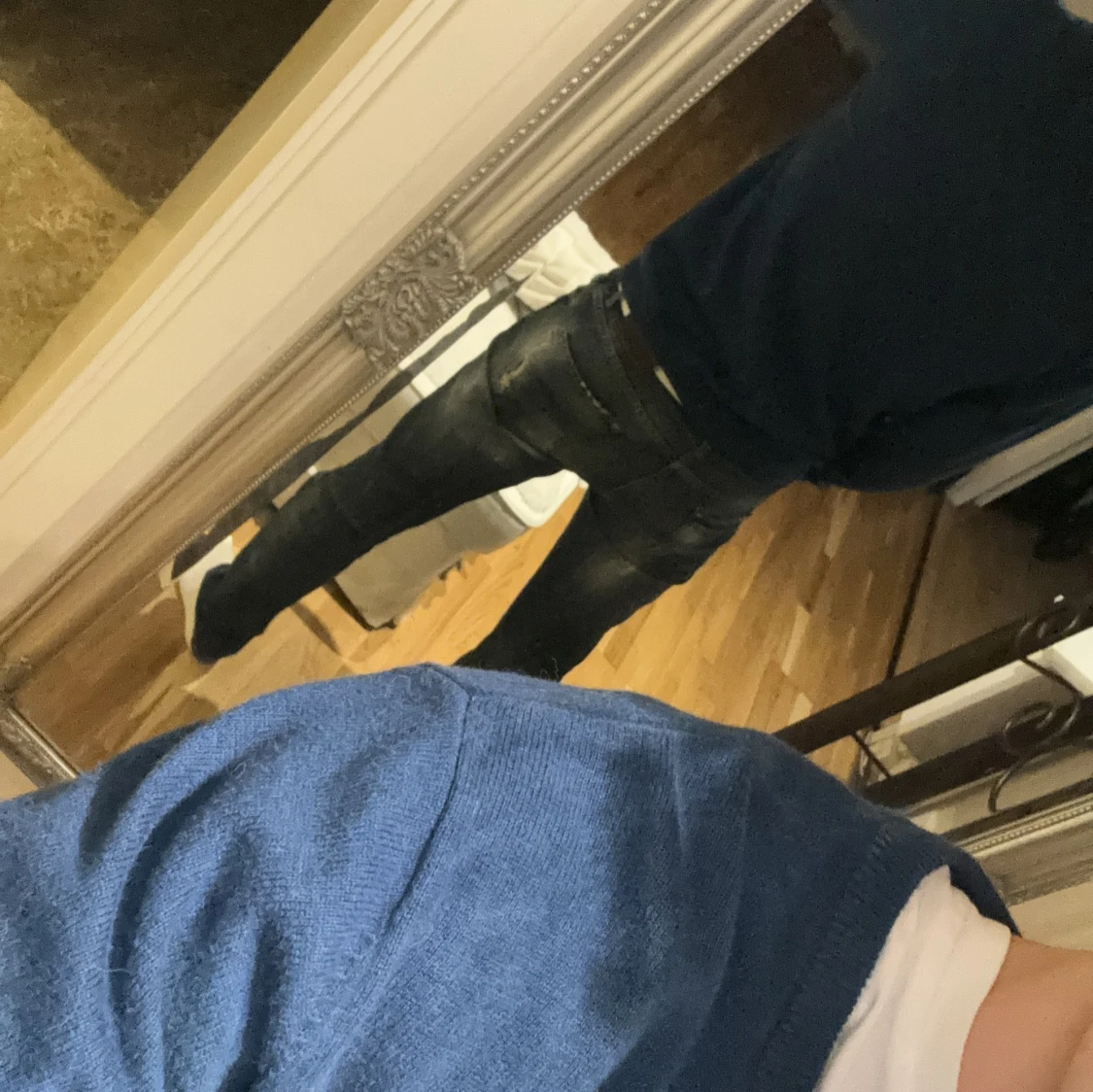 Blå stickad tröj - 91