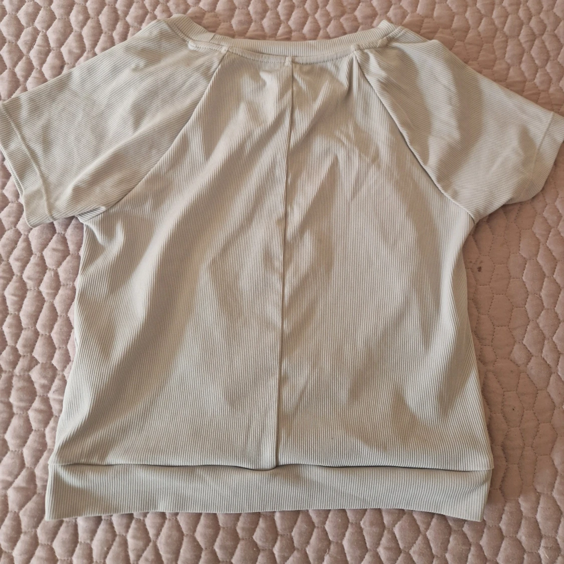 Beige ribbad topp - 90