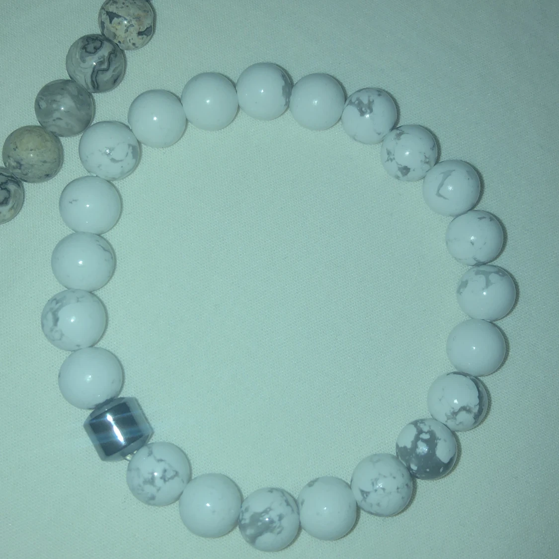 Stilrena pärlarmband i olika färger - 93