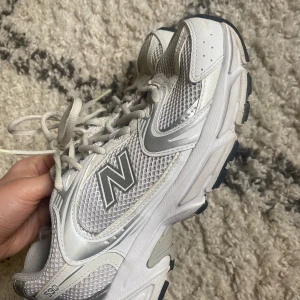New balance 530 - Inga anmärkningar.  Knappt använda pga för liten strl  Strl 39,5 