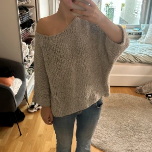 Stickad tröja  - Super fin! 