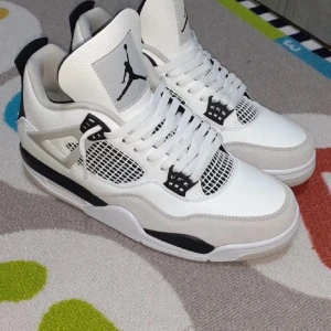 Jordan 4, Norrköping/linköping/ Stockholm - Norrköping!