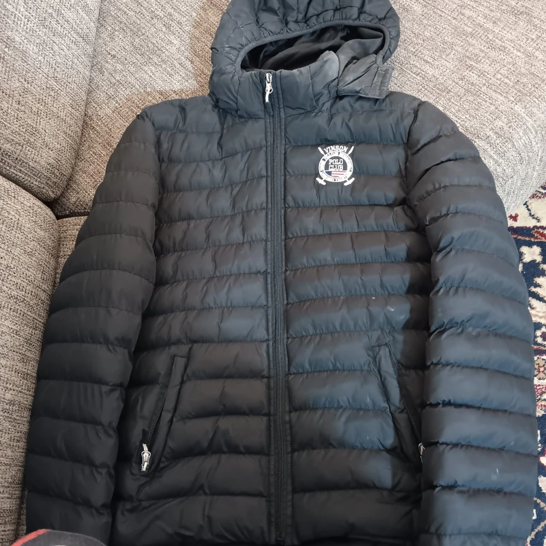 Svart dunjacka från Vinson Polo Club