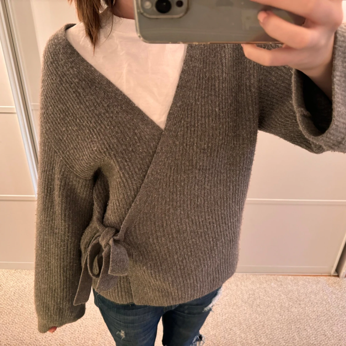 Omlott knyt kofta från &other stories - 90