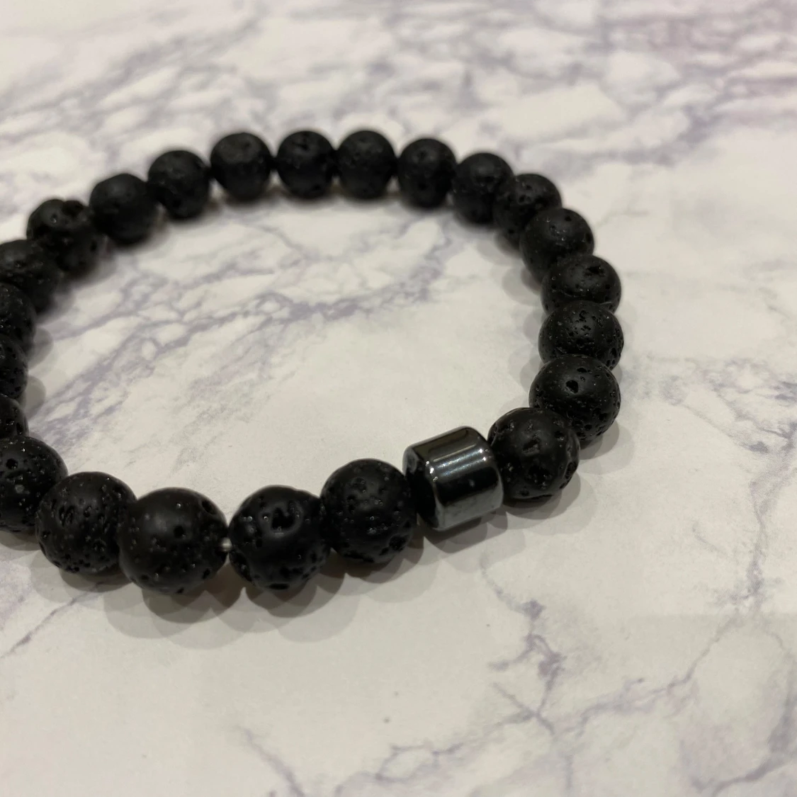 Svart pärlarmband  - 90