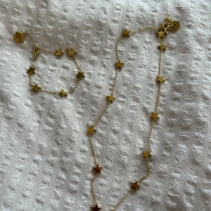 Halsband och armband  - Från Edblad, använda fåtal gånger så superbra skick 