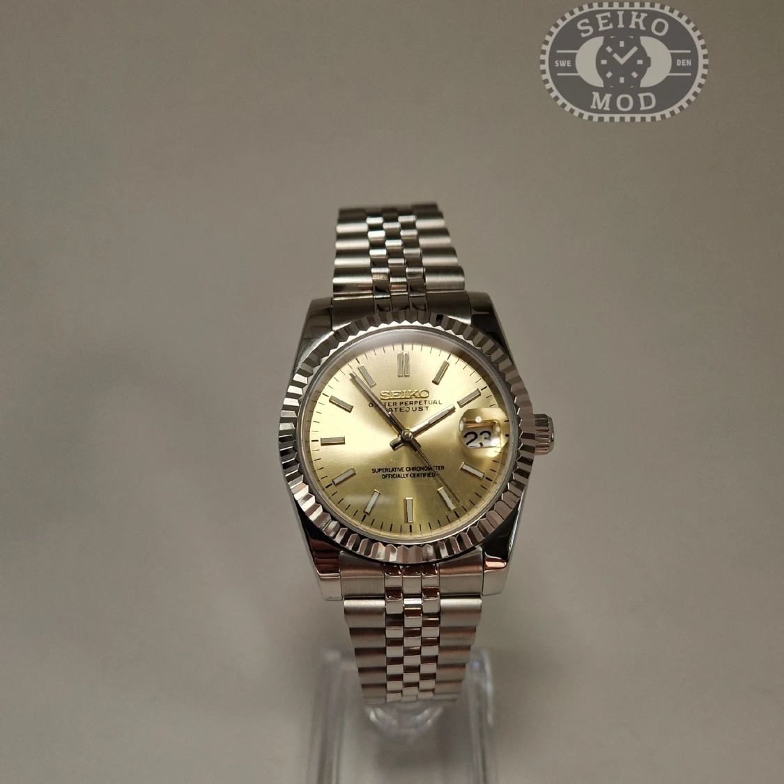 Seiko datejust mod med champange urtavla och jubilee-armband  - 90