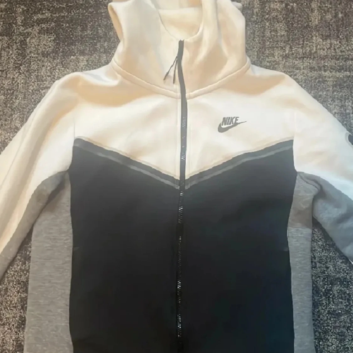 Vit Grå Svart Nike Tech Kofta