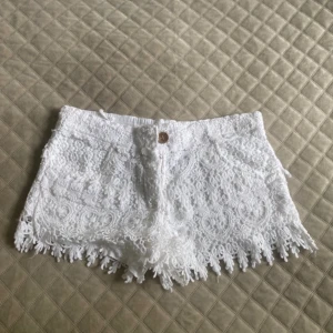 Chelsea shorts  - Supersnygga Chelsea shorts använda 1-2 gånger 💕Jättebra skick