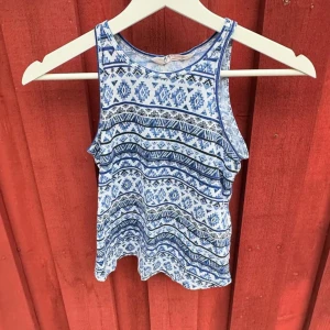 Blus/top - Bra skick! 146-152