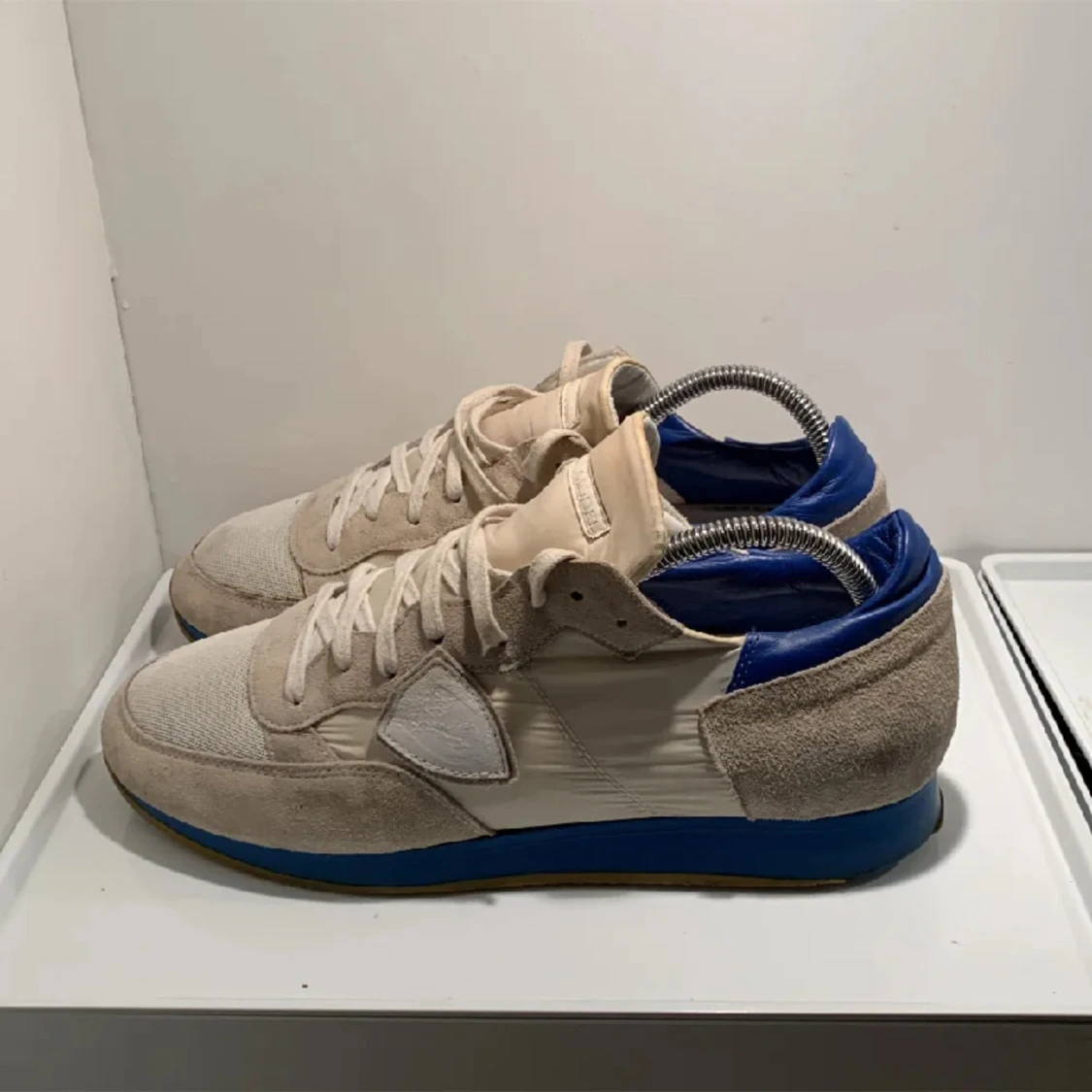 Philipe model trainers