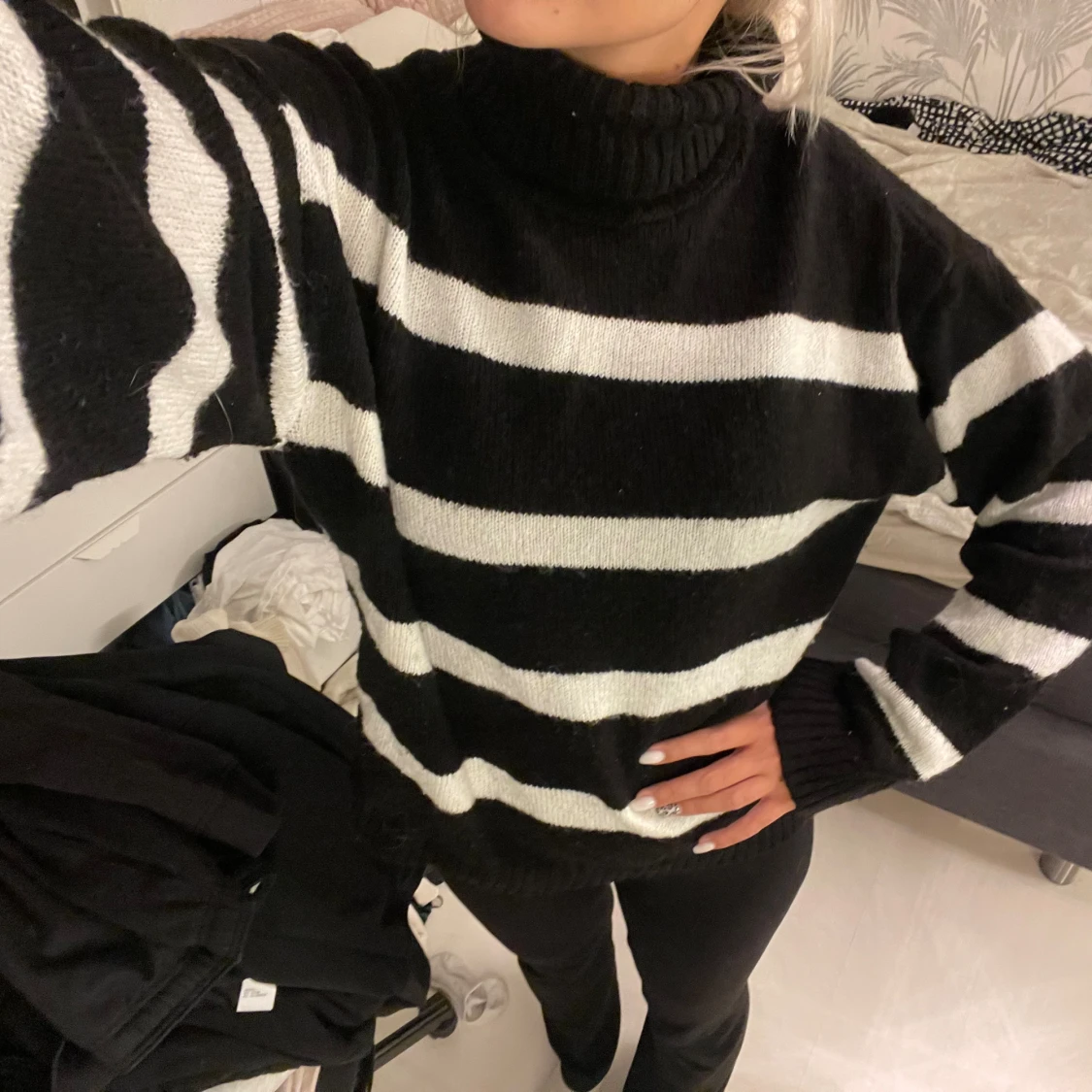 Randig stickad tröja  - 90