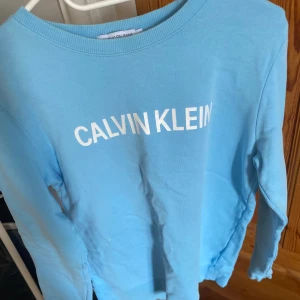 Calvin Klein sweatshirt - Skick 9/10 Nypris 599kr 