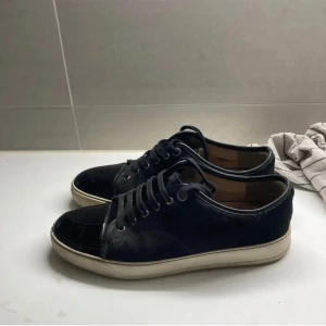 Lanvins  - Strlk 42/41