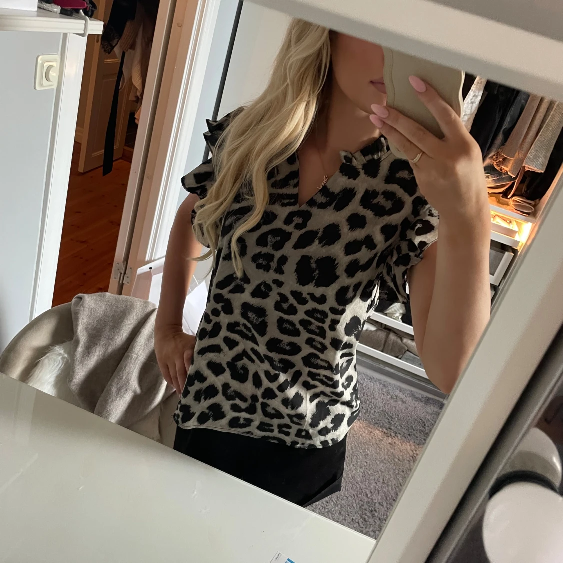 Leopard blus