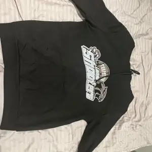 Oanvönd trapstar hoodie 