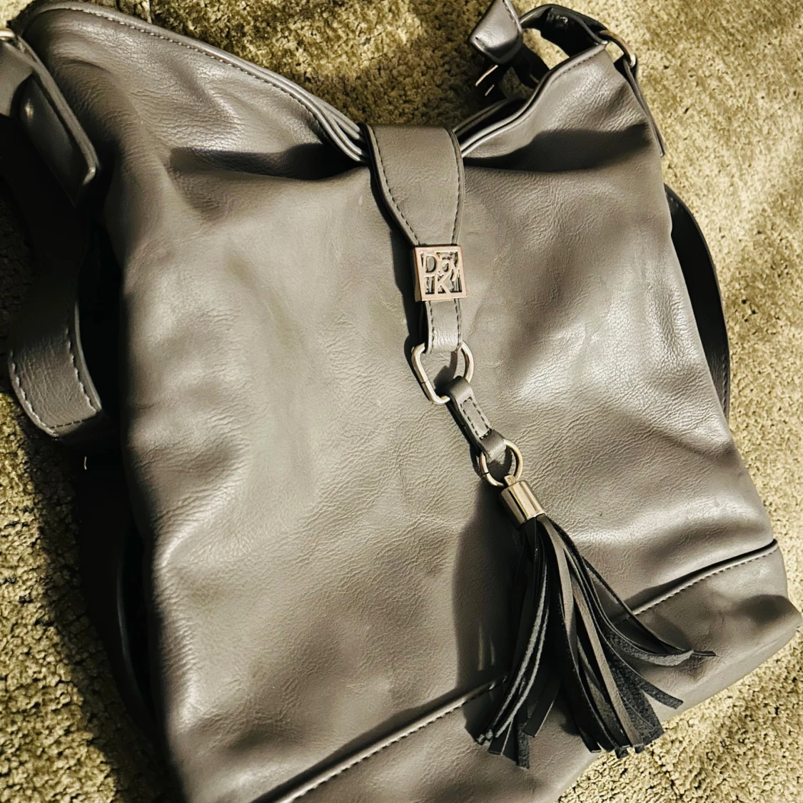 Axelremsväska  - 93