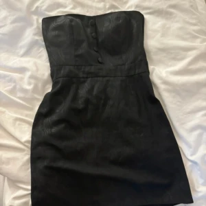 Strapless jeansklänning - Superfin! Gissar på en stl s/m