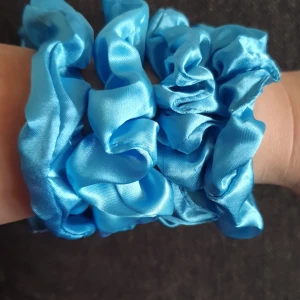 4st scrunchie, Ny Oanvända  - 4st scrunchie, Ny Oanvända 