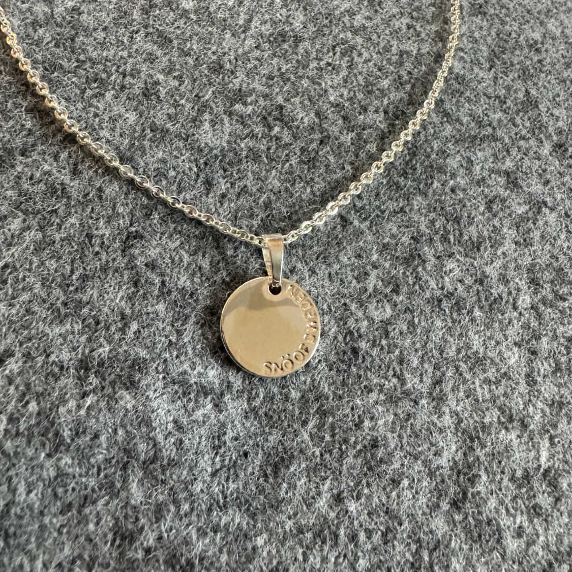 Nytt silverhalsband från SNÖ - 90