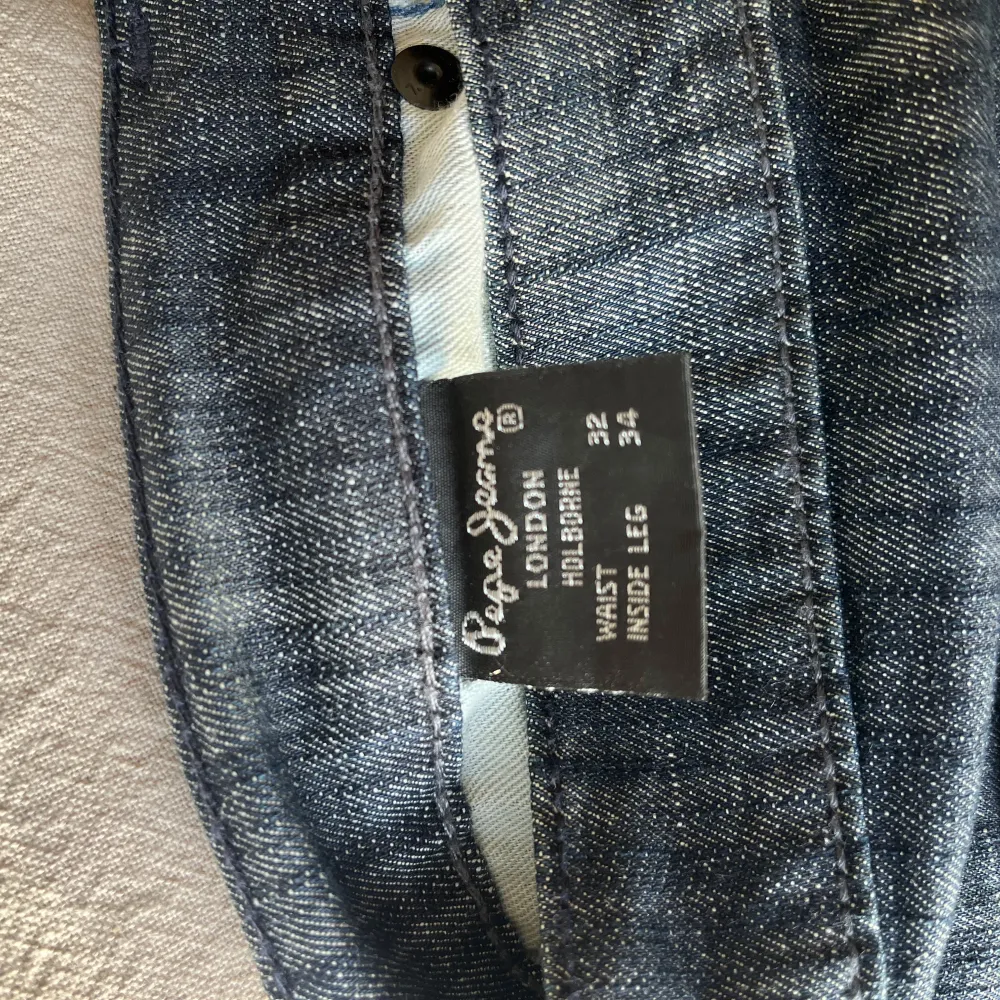 Supersnygga pepe jeans med låg/medelhög midja⭐️. Jeans & Byxor.