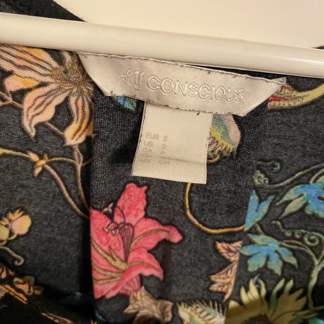 Blommigt linne  - 91