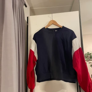 Sweater - Tröja från hm