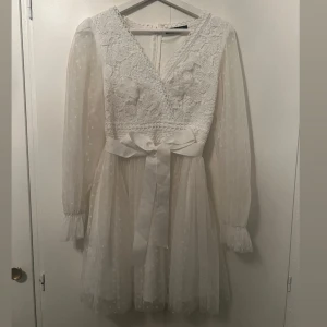 Student klänning - Storlek S, använd en gång på studenten