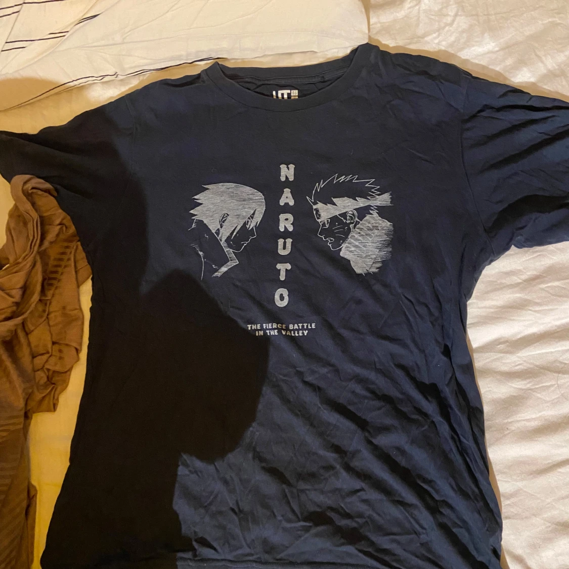 Svart Naruto t-shirt från Uniqlo