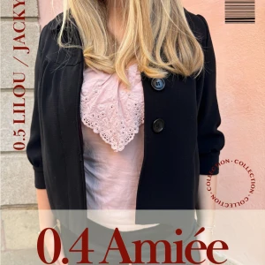 0.4 AMIÉE - Svart trekvartsärmad kappa, passar både till vardag och utgång💋