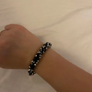 Armband/hårsnodd från zara - Snygg juuu