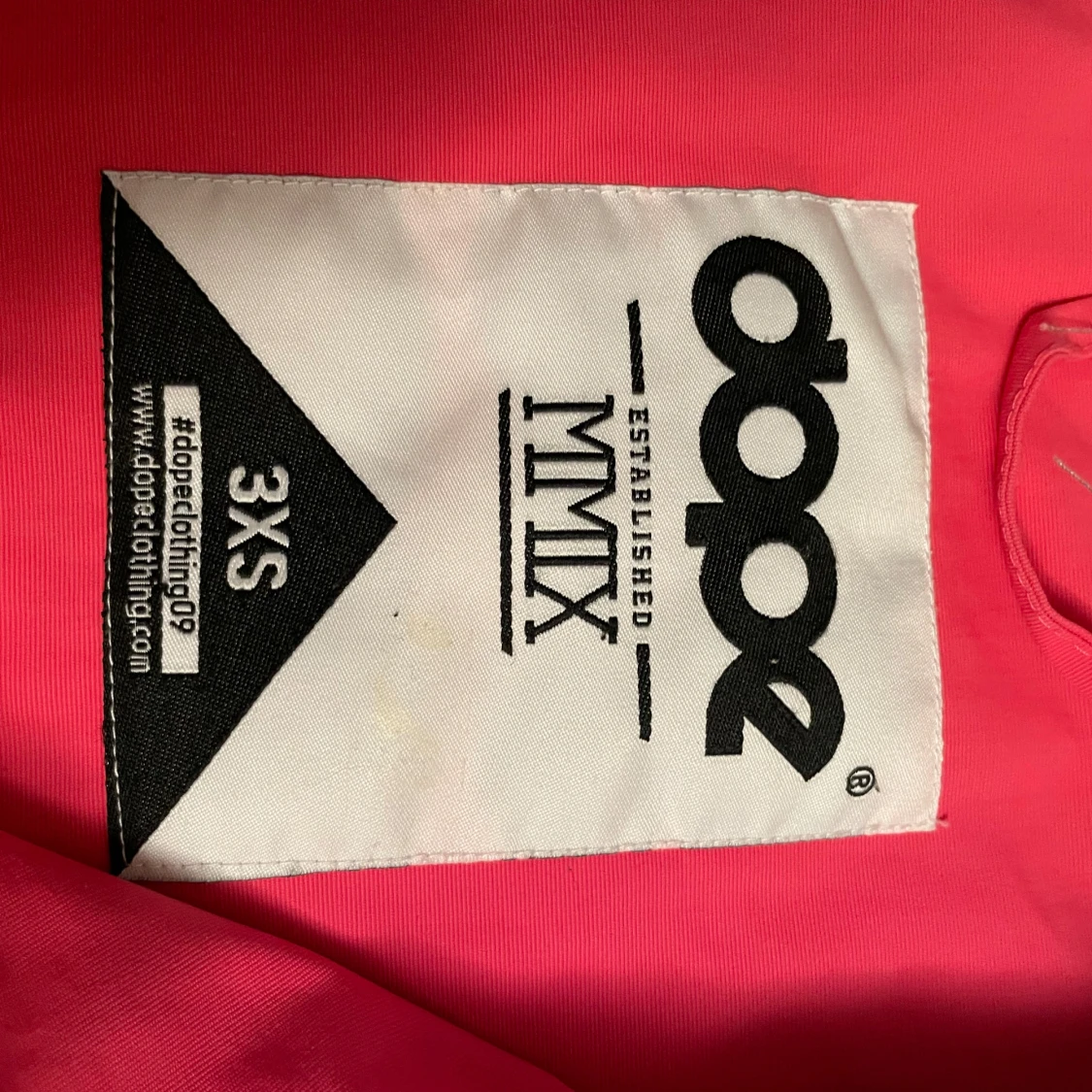 Rosa och svart jacka från Dope - 1