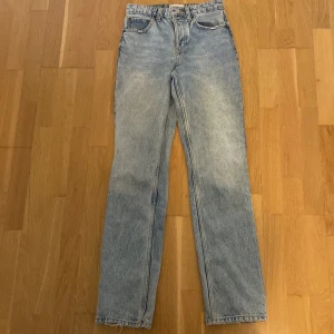 Zara jeans - Så snygga jeans, midwaist 