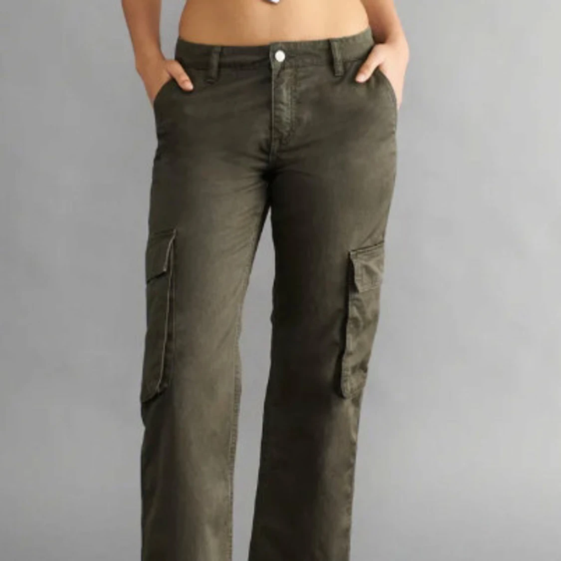 Low waist cargo jeans - 2