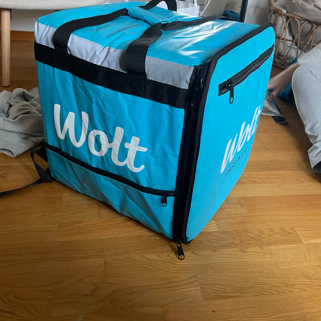 Wolt ryggsäck+ Wolt jacka - 91