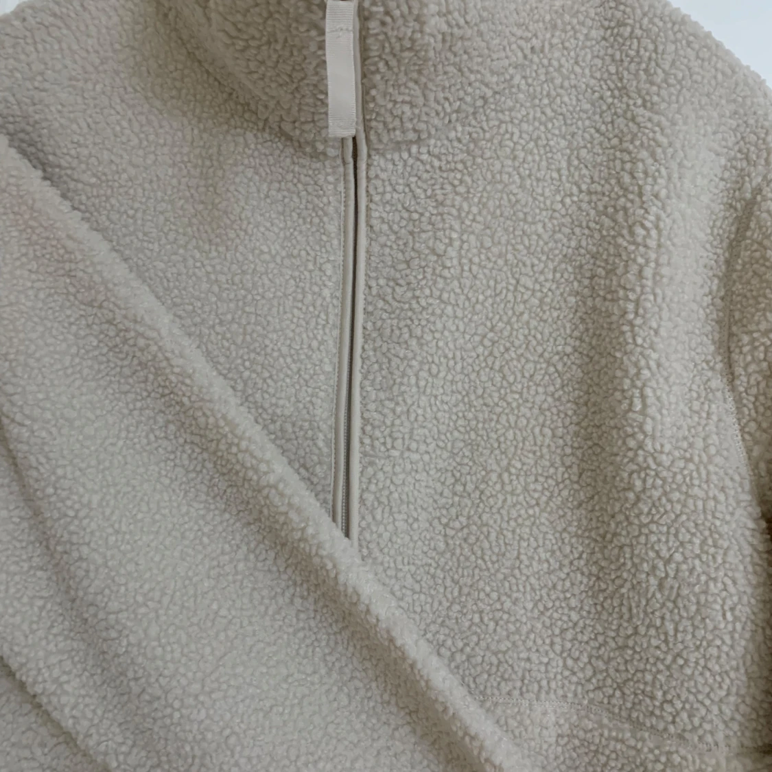 Beige teddyjacka med dragkedja - 92