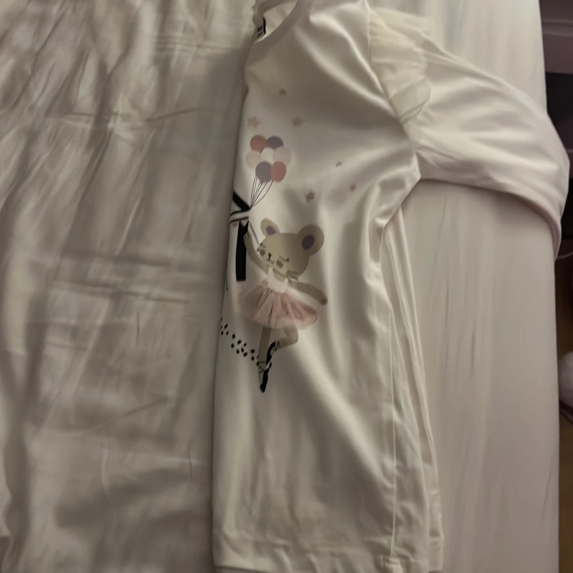 Vit tröja  - 91
