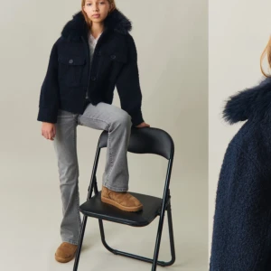 y fur collar jacket - Söker!! I 152❤️