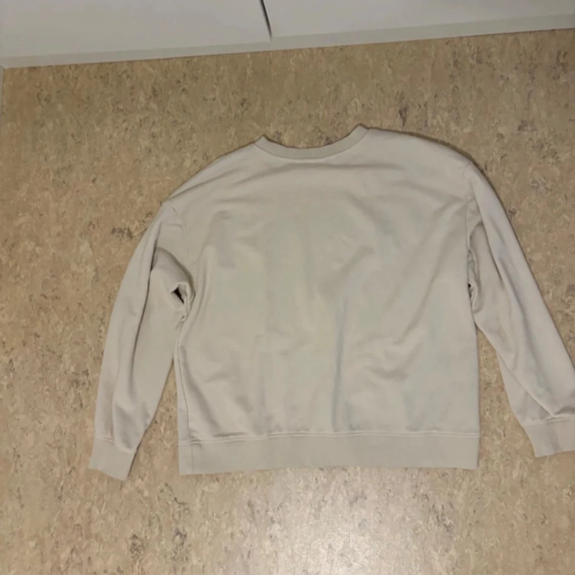 Beige Nirvana sweatshirt - 90