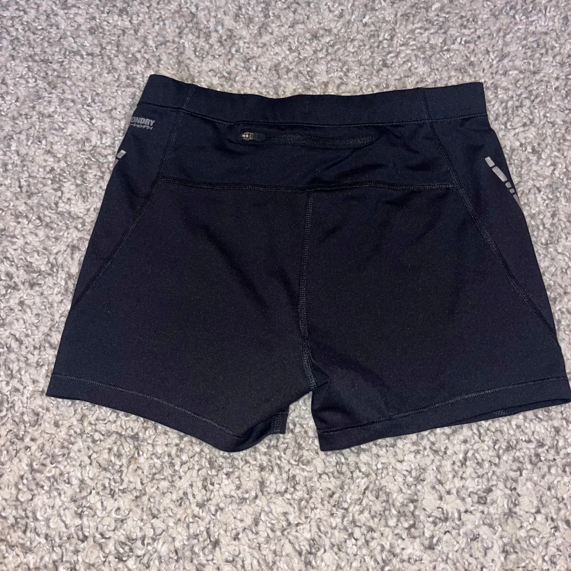 Svarta träningsshort - Asics - 91