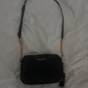 Michael kors väska - Väska från michael kors. I bra skick