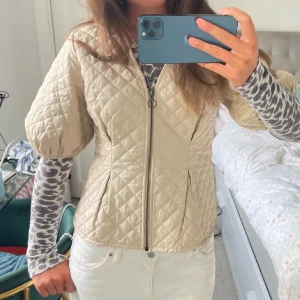 Jacka - Så så snygg jacka!! 