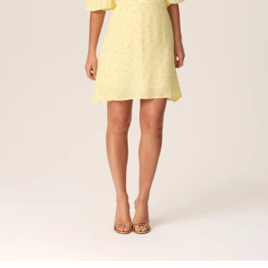 Adoore fontana mini dress - Köpt här på plick men passade dessvärre inte. Helt ny och prislapp finns kvar. Storlek 34