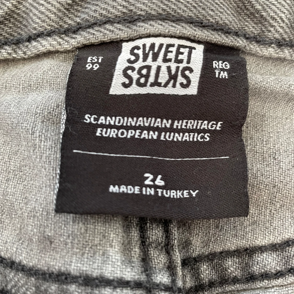 Grå jeans från Sweet SKTBS - 2