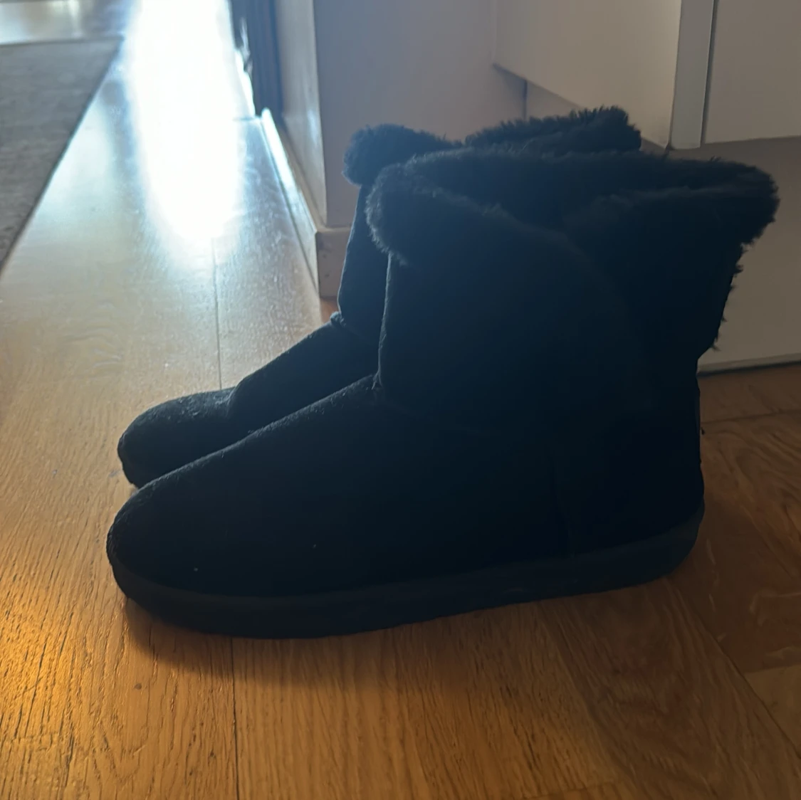 Svarta boots med foder - 1