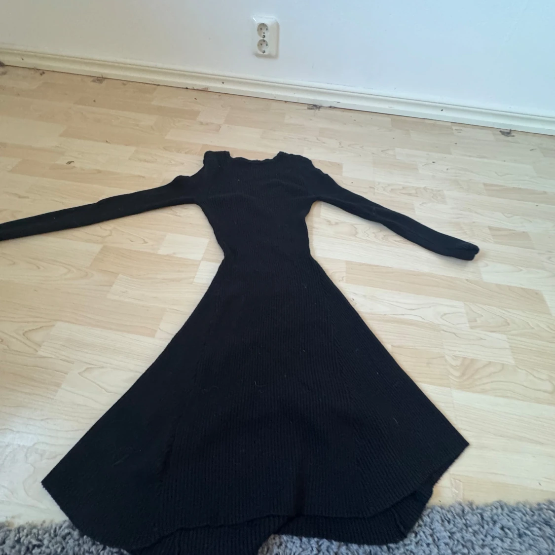 Svart långklänning från Esmara